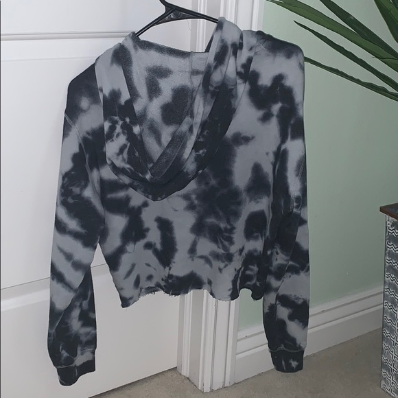 Cropped sweatshirt - Picture 3 of 4